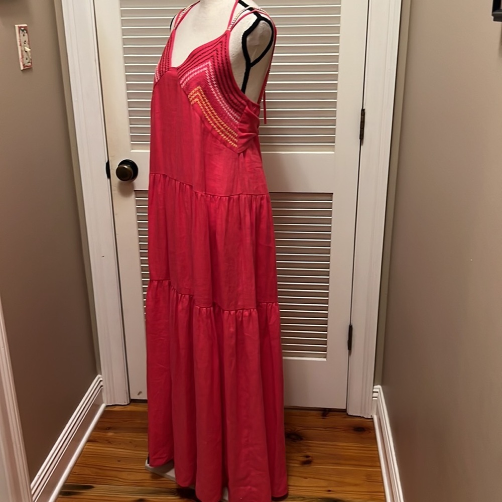 135. SFIZIO Linen Maxi Dress In Raspberry, Size Medium - Picture 9 of 17